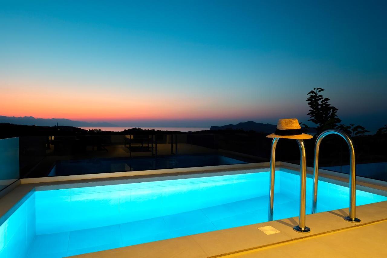 Apartament Evora *